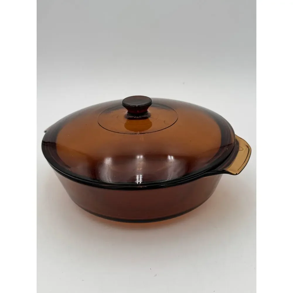Vintage Round Covered Casserole, 438 Smooth Harvest Amber 2 Quart Anchor Hocking